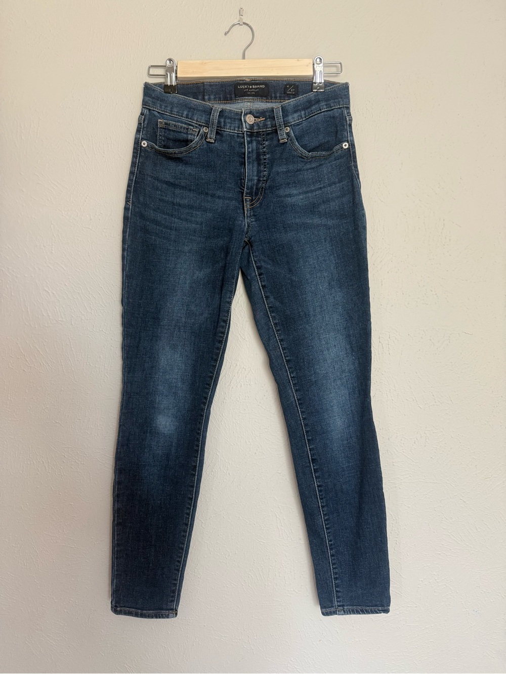 Lucky Brand Dark Blue Skinny Ava Jeans Women’s Size 27